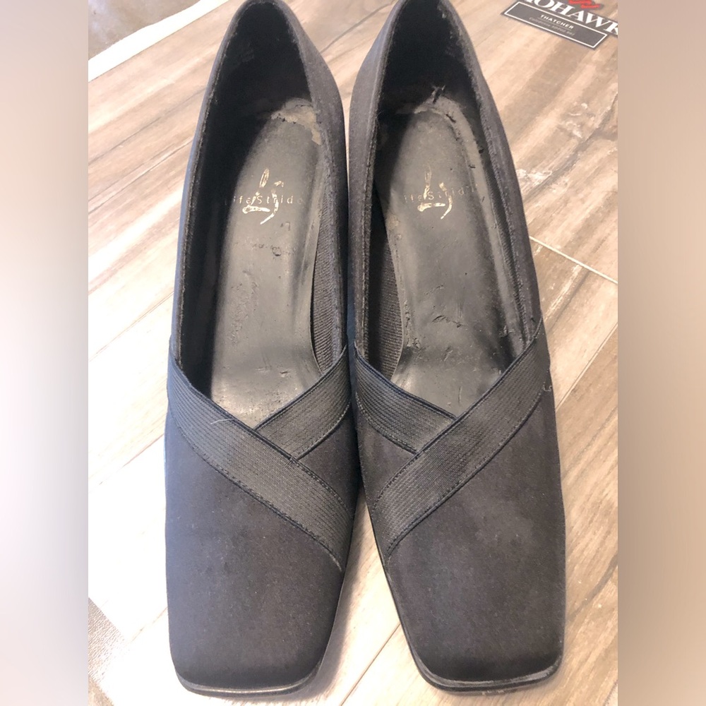 Black dress heels size 9 ladies